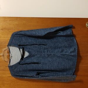 Ladies Blue Sportelle  Topp Size Extra  Large NWT